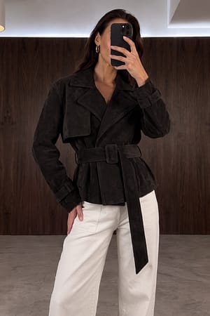 Dark Brown Faux Suede Kort Trenchcoat