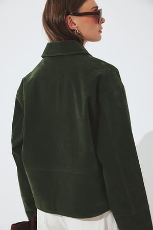 Image 2 of 6