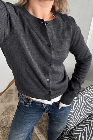 Dark Grey Fin Strikket Cardigan