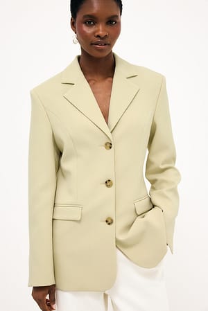 Sage Green Americana larga entallada