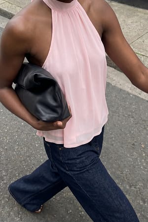 Light Pink Flowy top met kraag