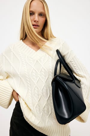 Offwhite Jersey de mezcla de lana con cable tejido plegable