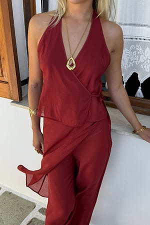 Burgundy Halternek Top met Strikdetail