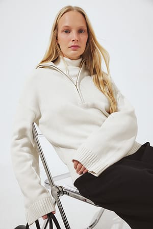 Offwhite High Neck Zipped Knitted Sweater