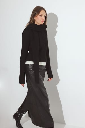 Image 3 of 6