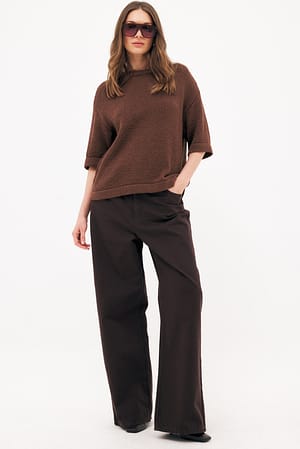 Brown Pull tricoté à manches courtes