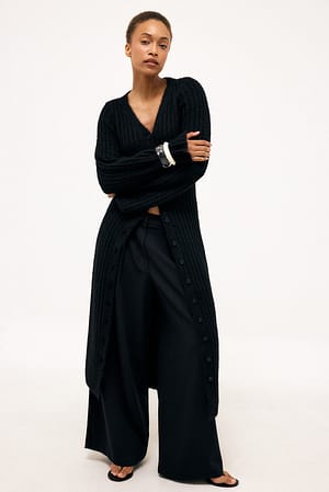 Black Maxikleid-Strickjacke aus Wollmischung