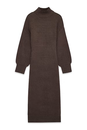 Image 4 of 6