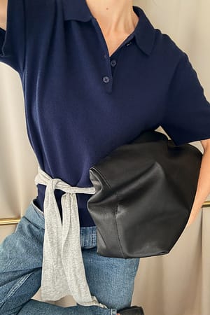Navy Top de punto de lana de manga corta