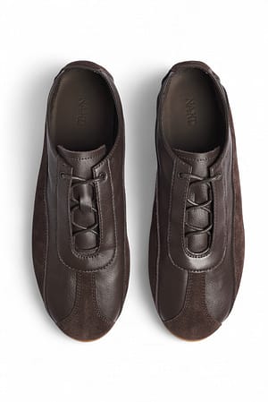 Brown Sneakers i läder