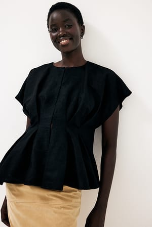 Black Kurzärmelige Bluse aus Leinenmischung