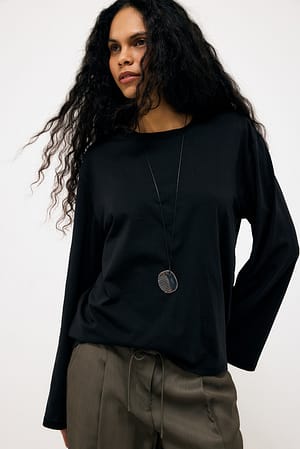 Black T-shirt à manches longues