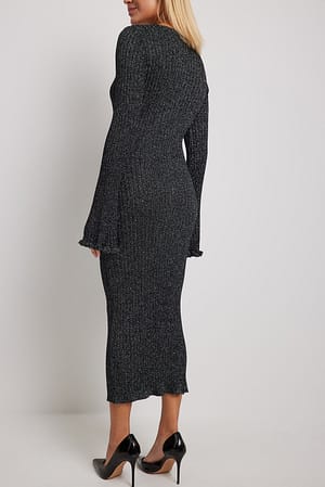 Image 2 of 4