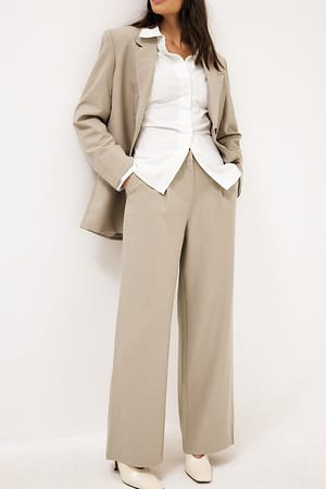Image 3 of 6