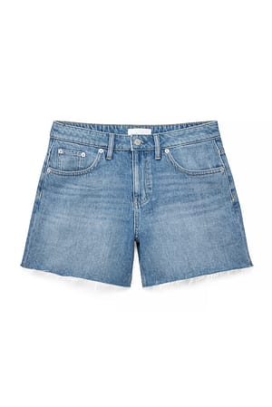 Image 4 of 6