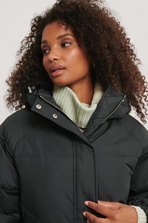 Padded Hood Drawstring Jacket Black | NA-KD