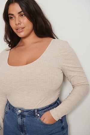 Recycled Deep Round Neck Rib Top Beige | NA-KD