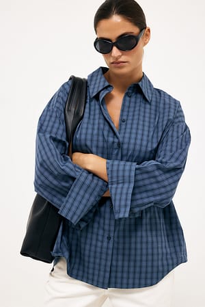 Navy Check Oversized skjorte i bomuld