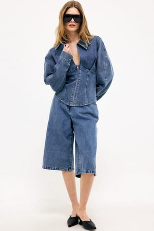 Blue Oversized lang shorts med middels liv