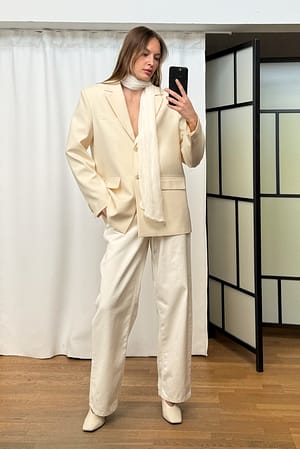 Vanilla Oversized blazer med åben ryg