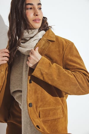 Image 4 of 9