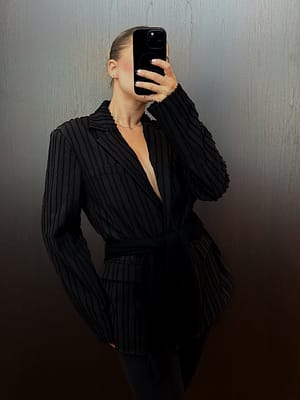 Black Übergroßer Blazer mit strukturiertem Streifenmuster