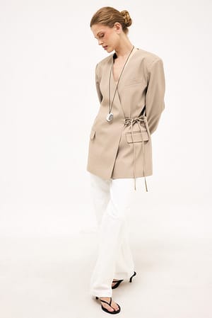 Taupe Oversized blazer med snøredetaljer