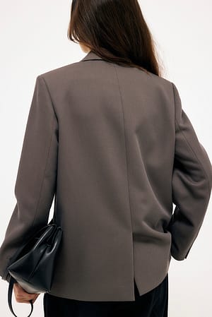 Image 2 of 6