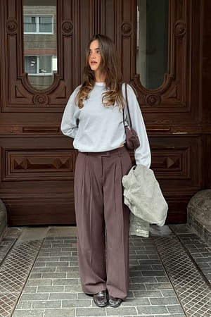 Mauve Pleat Detail Mid Waist Suit Trousers