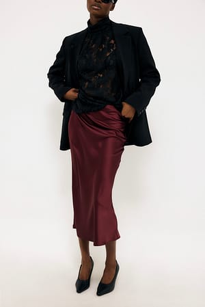 Dark Plum Jupe mi-longue en satin