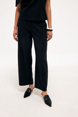 Black Gesculpteerde Barrel Broek