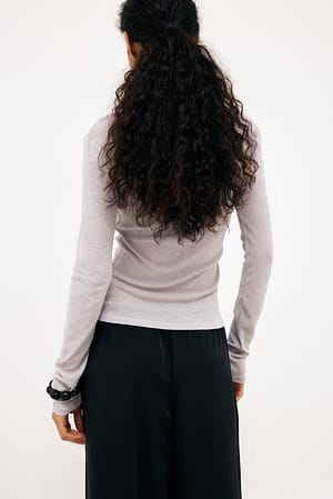 Image 2 of 6