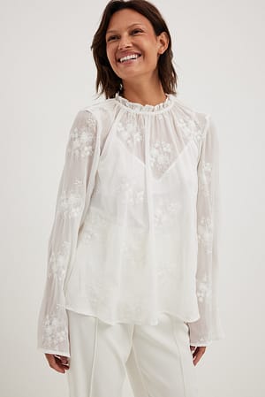 Sheer Embroidery Blouse White | NA-KD 