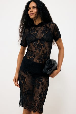 Black Kortærmet bluse med blonder
