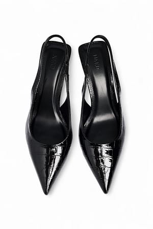 Image 3 of 4