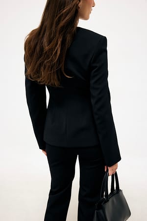 Image 2 of 6