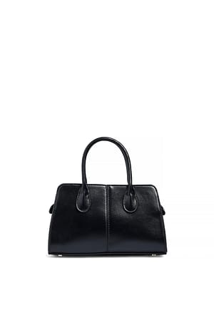Black quadratische Handtasche