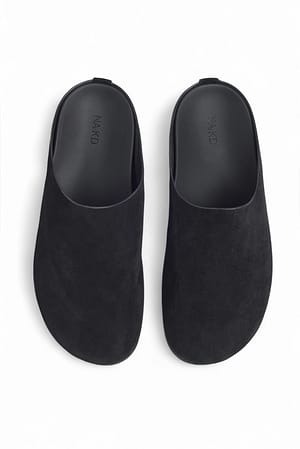 Black Slip-on i ruskind
