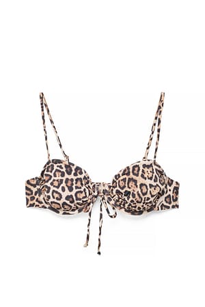 Image 4 sur 6