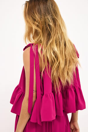Fuchsia Pink Schulterfreies Rüschen-Top mit Schnürung