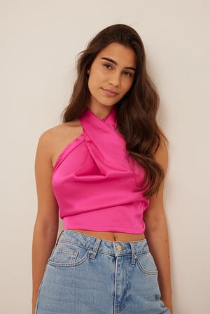 Fuchsia Recyceltes Satin-Oberteil mit Twist vorne