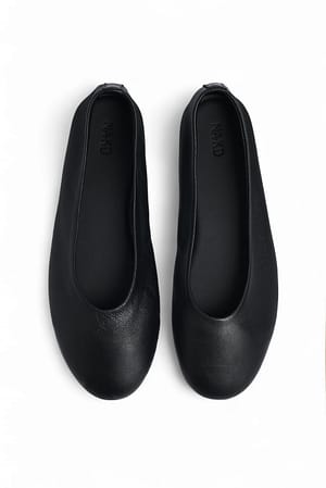 Black Ballerinasko i skinn uten fôr