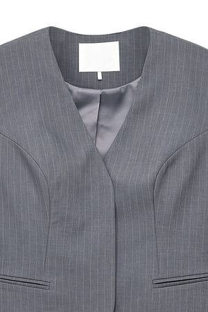 Image 6 of 6