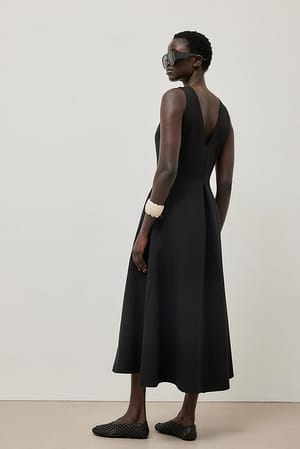 Image 2 of 4