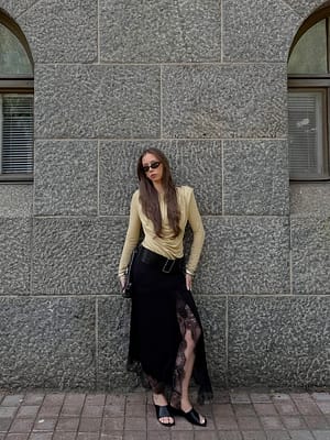 Black Asymmetrische kanten midi-rok