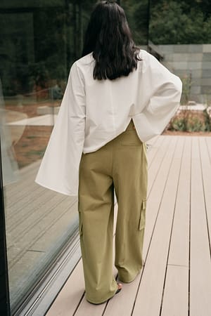 Image 2 of 6