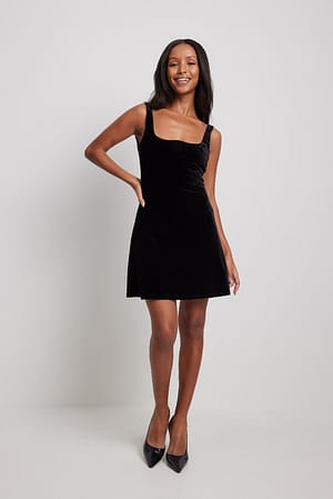 【新品未使用】nowos 新作！Velour Mini Dress nowos 新作！Velour Mini Dress