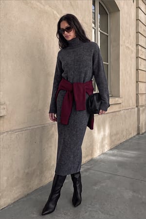 Dark Grey Melange Strikket midikjole i ullblanding