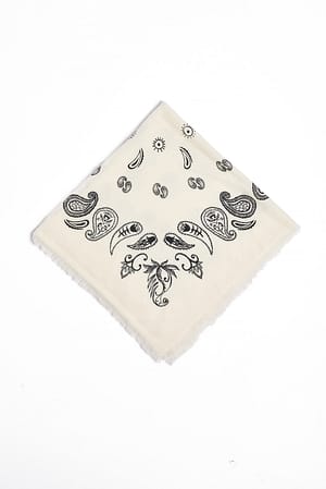 Cream Pañuelo de lana con estampado cachemira