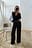 weite Hose mit mittlerer Taille